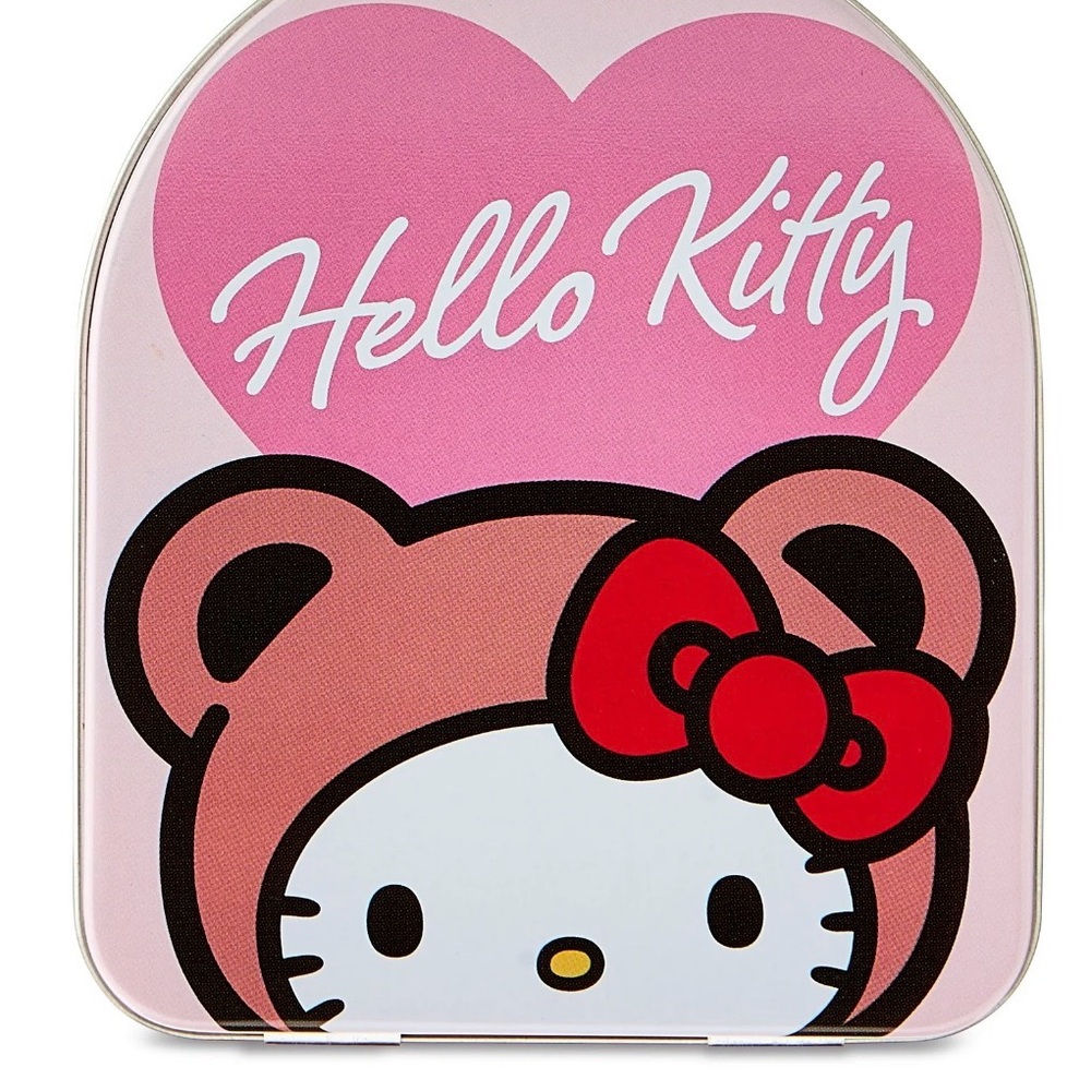 Hello Kitty Pink Valentines Day Tin Mailbox. - Picture 5 of 5